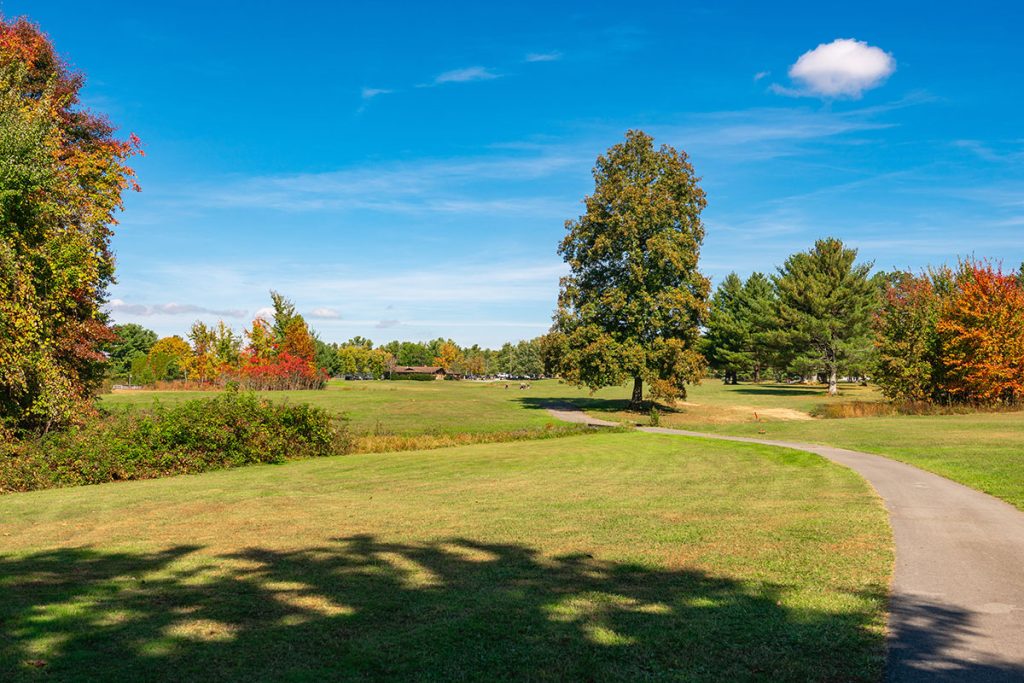 cumberland cove golf course cart path