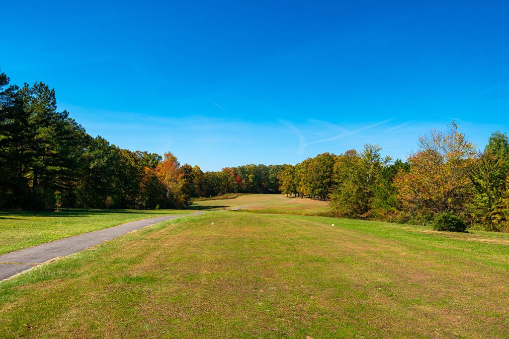 cumberland cove golf course fairway
