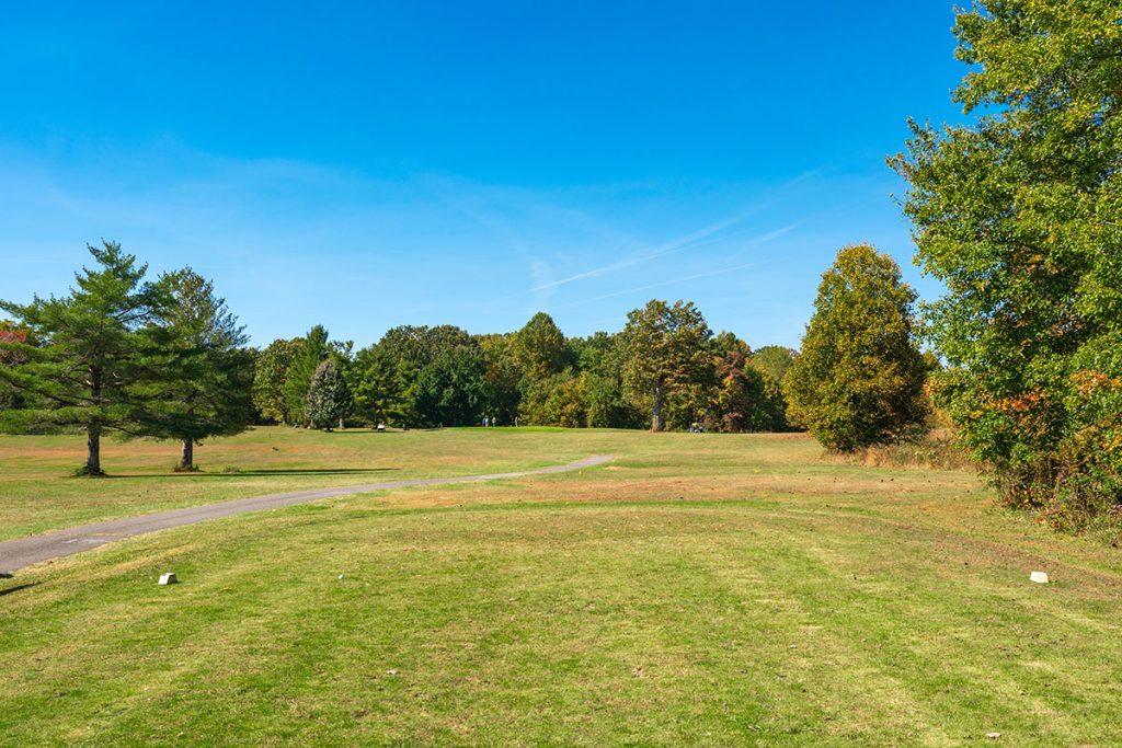cumberland cove golf course fairway
