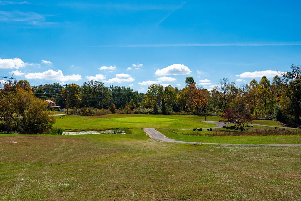 cumberland cove golf course fairway